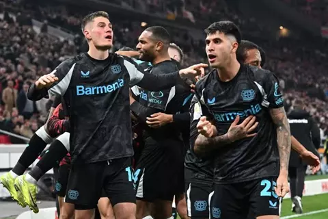 5 نقاط تفصل بايرن ميونخ عن الدوري الألماني.. ليفركوزن يتعادل مع سانت باولي